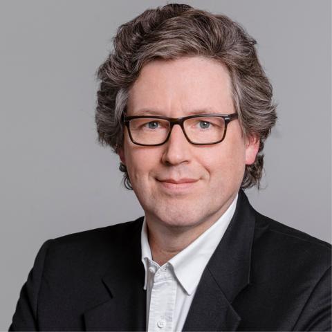 Hans-Joachim Frenz. Leiter Gesamtvertrieb Bestattungsmarkt der ADELTA.FINANZ AG.