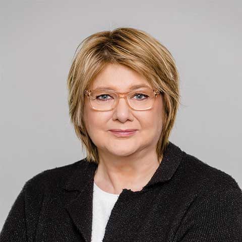Martina Burkhardt ist bei der ADELTA.FINANZ AG im Ankauf Mobilität tätig.